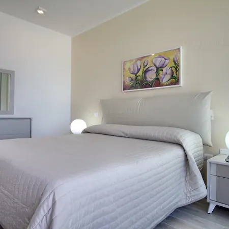 Apt Ristola Deluxe
